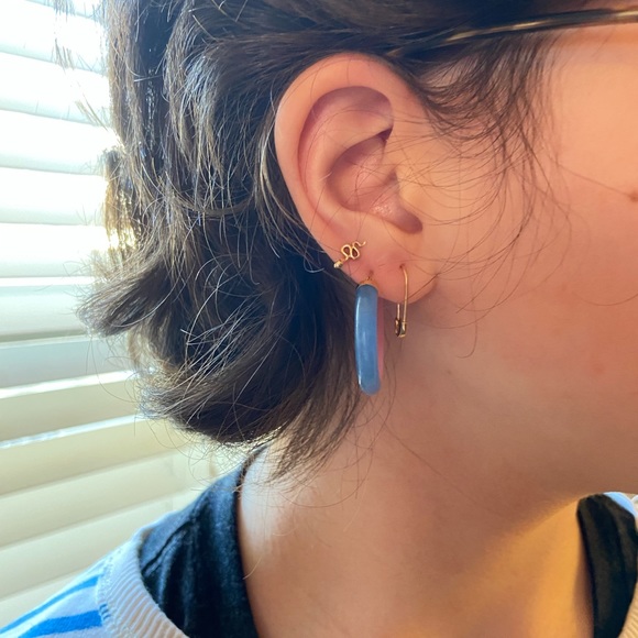 14k Genuine Jade Hoops - Mint Condition - Picture 13 of 16